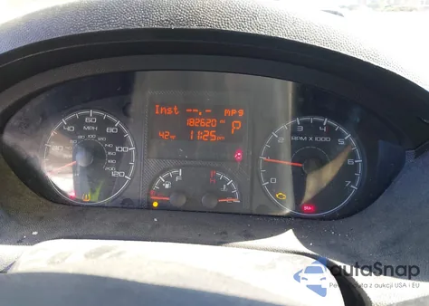 2015 Ram Promaster 1500 Low Roof z USA, uszkodzony, nr VIN 3C6TRVNG9FE516712